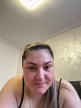 juanadiamond online show from December 21, 9:02 am