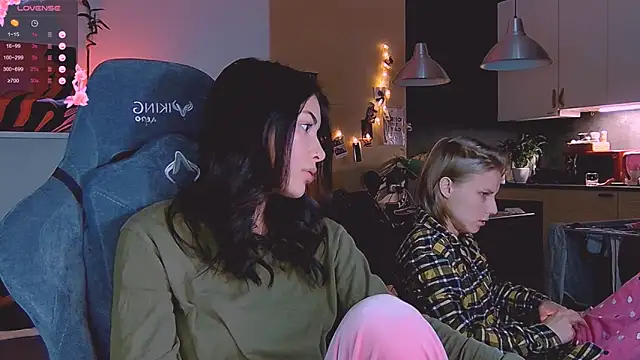 KatiKate online show from October 30, 7:04 pm