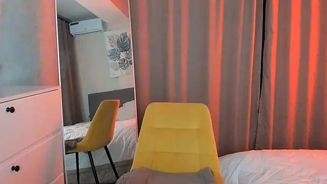 bubbling crush online show from November 19, 11:16 pm