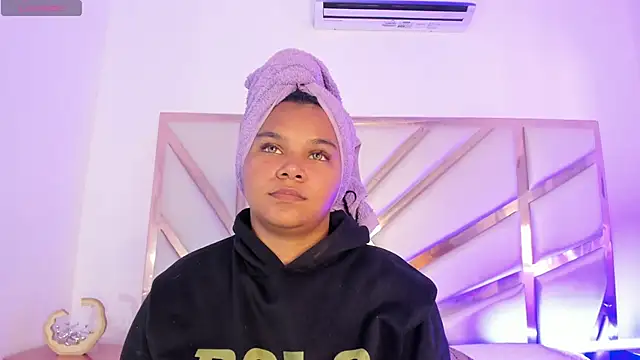 Carolina Evanss online show from September 16, 11:40 am