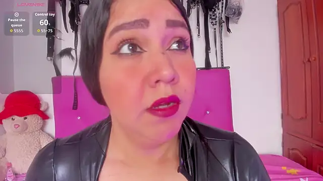 Venus Blackk online show from November 15, 5:25 pm