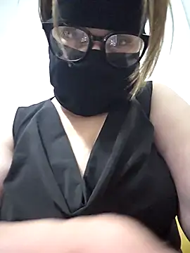 big yoyo online show from February 16, 6:30 pm