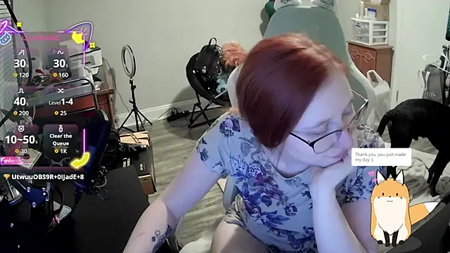 LilyFoxxx online show from September 12, 3:18 am