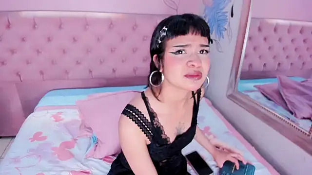 ILENAHEY online show from November 21, 9:50 pm