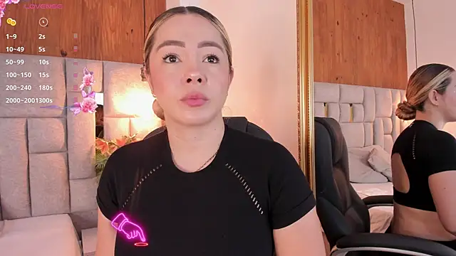 Saori newman online show from November 4, 11:59 am