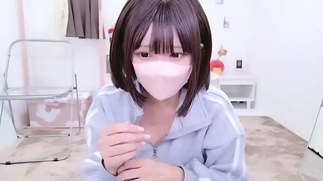 aki zzz online show from February 5, 11:41 pm