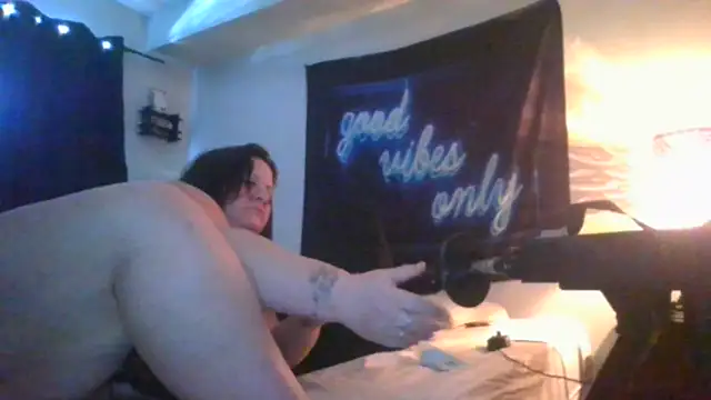 Yourfantasy1379 online show from February 2, 6:40 pm