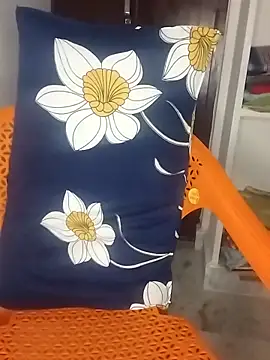 Sexy Radhikaa online show from September 27, 4:08 am