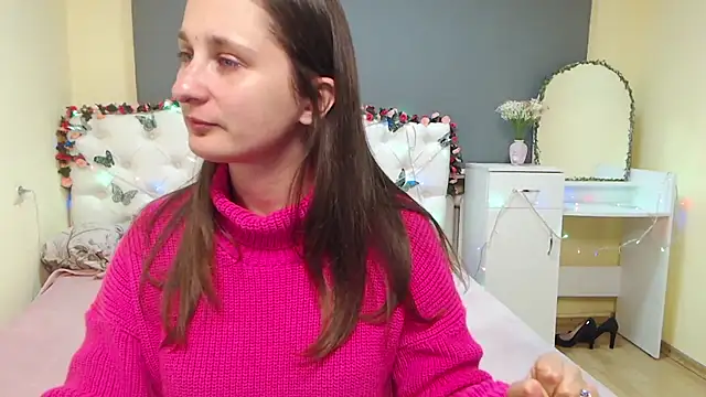 MichelLeee online show from February 18, 2:38 pm