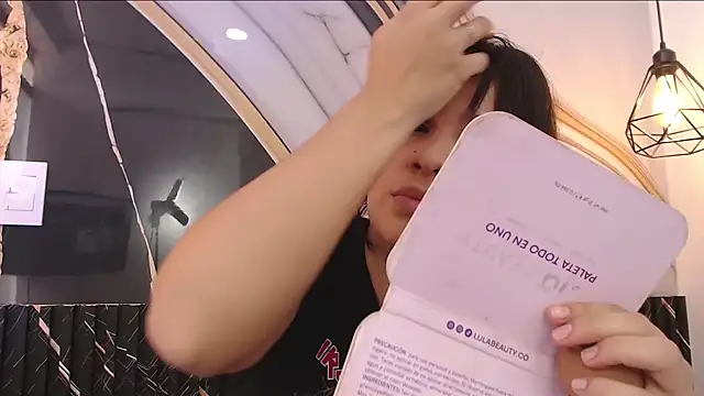 MelissaGilll online show from October 20, 7:17 pm