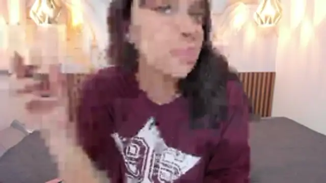 MelissaGilll online show from December 1, 7:49 pm