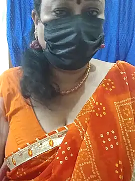 Snapshot of rekha_naier chatting on October 25, 9:32 pm rekha naier online show from October 25, 9:32 pm