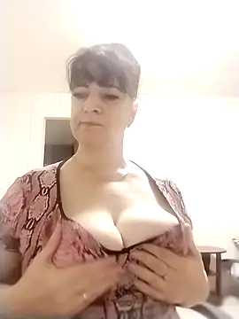 Lorrain Dorrie online show from December 5, 6:46 am