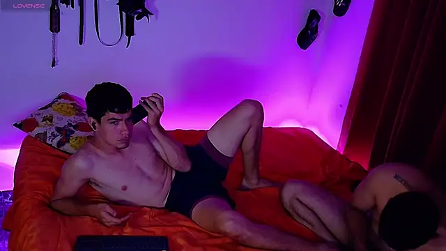 Nymphobuddies online show from September 15, 10:17 pm