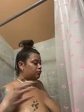 ImHisFavorite304 x online show from October 12, 11:07 pm