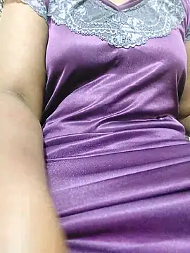 Cute-chinny online show from November 8, 11:21 pm