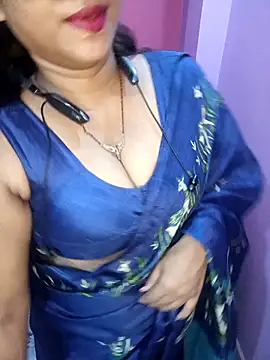 Snapshot of Sexy_Mona_Bhabhi chatting on September 18, 5:33 pm Sexy Mona Bhabhi online show from September 18, 5:33 pm