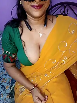 Snapshot of Sexy_Mona_Bhabhi chatting on October 3, 6:24 pm Sexy Mona Bhabhi online show from October 3, 6:24 pm