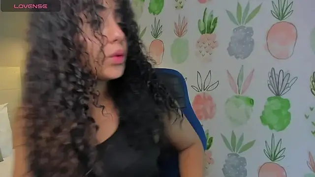 yaya23x online show from November 6, 2:01 pm