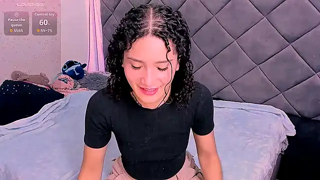 Nellyhills online show from December 4, 11:23 am