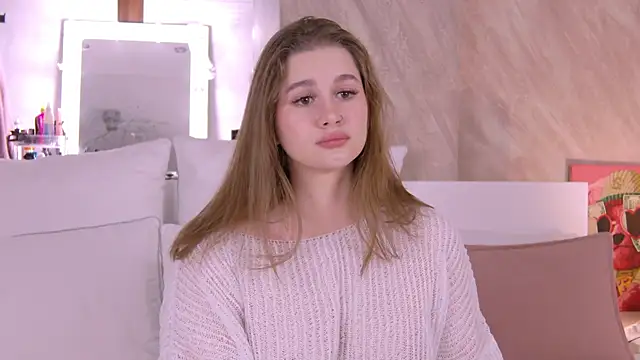 EllieHayes online show from November 10, 6:58 pm