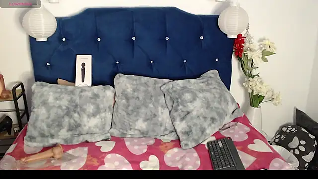 Astrid Mller online show from October 10, 1:16 pm