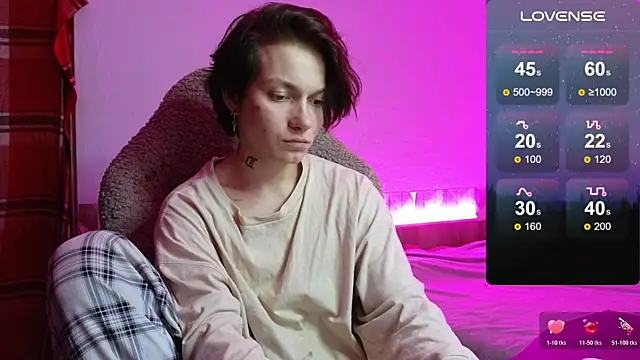 esajukyy online show from October 29, 6:10 pm