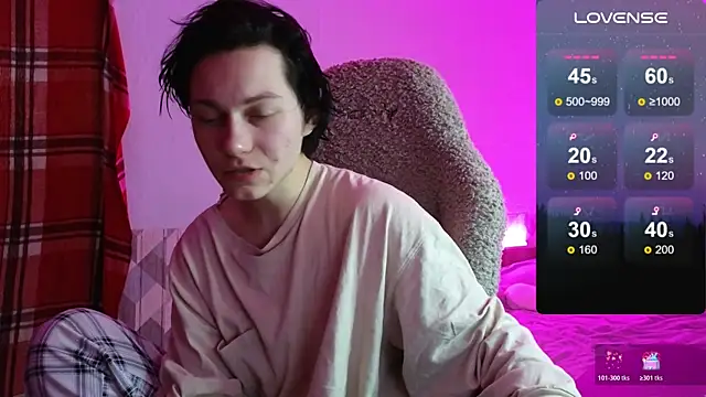 esajukyy online show from November 25, 1:13 pm