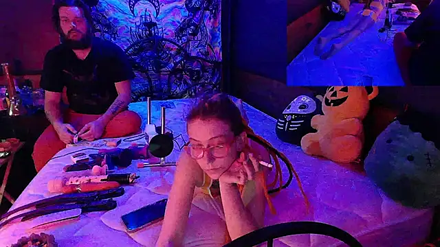 Stonermama666420 online show from November 16, 4:58 am