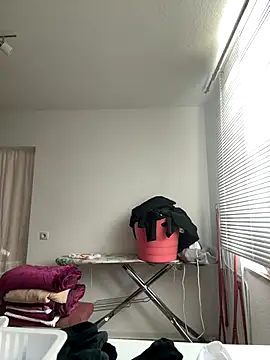 Engel mia online show from October 13, 9:23 am