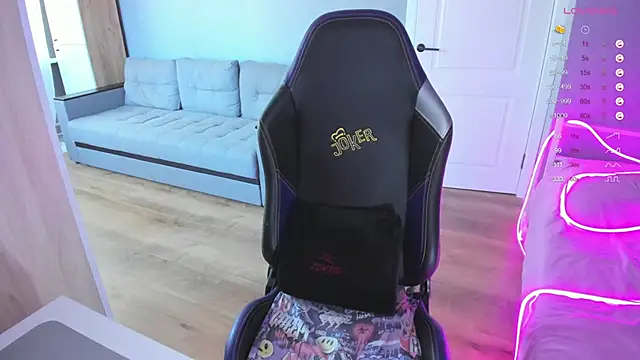 Snapshot of Amy_honey_angel chatting on September 11, 11:54 am Amy honey angel online show from September 11, 11:54 am