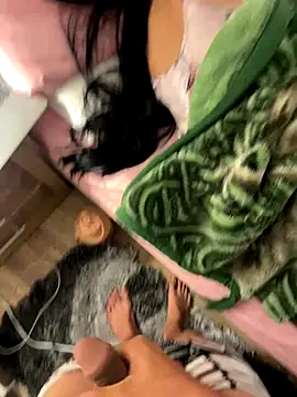 Sweet and caramel online show from December 14, 9:48 am