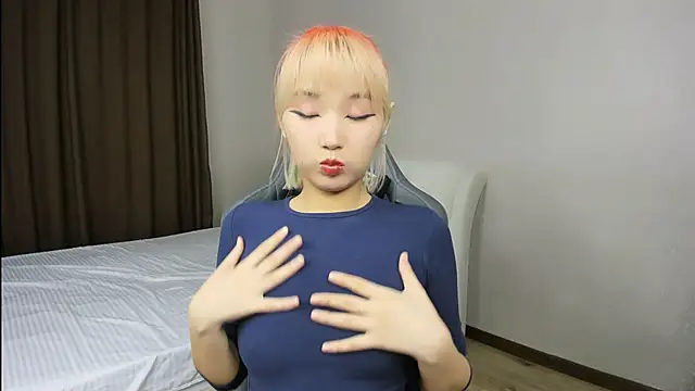 Milla Aheo online show from November 29, 3:16 pm