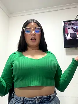 SaraBraun  online show from October 8, 8:02 pm