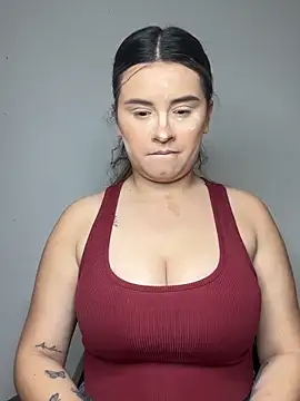 SaraBraun  online show from January 6, 6:33 pm