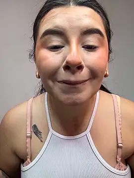 SaraBraun  online show from September 26, 4:26 pm