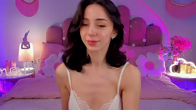 ElsaYoung online show from February 1, 8:29 pm