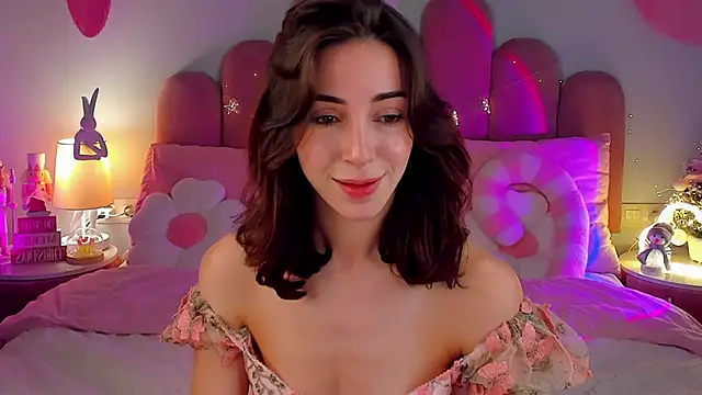 ElsaYoung online show from December 5, 8:32 pm