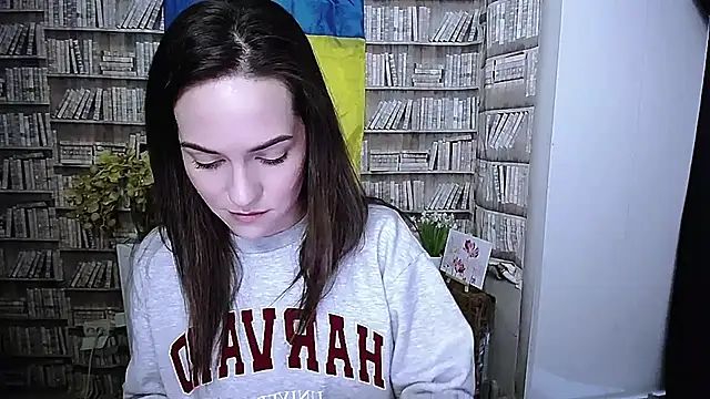 Lina Star S online show from November 17, 8:37 am