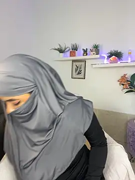 jazmin anbar online show from November 12, 7:45 pm