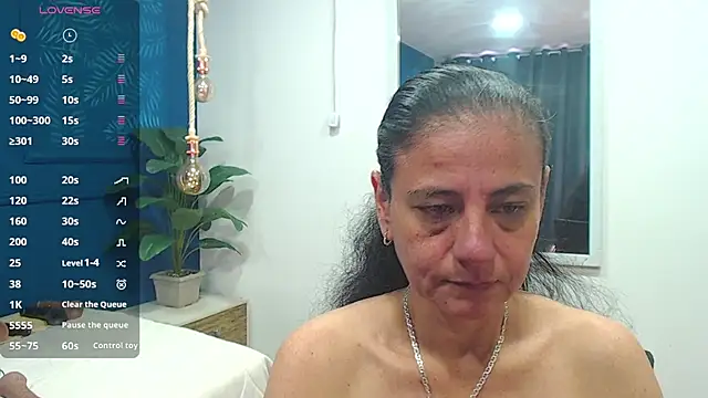 sasi luna online show from October 30, 4:19 pm