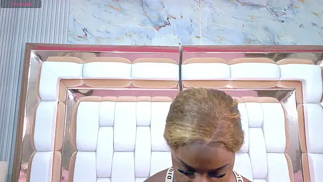 kinkyandsavage online show from November 25, 7:36 pm