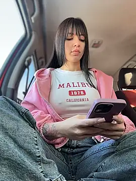 JulliaVegas online show from February 24, 3:27 am