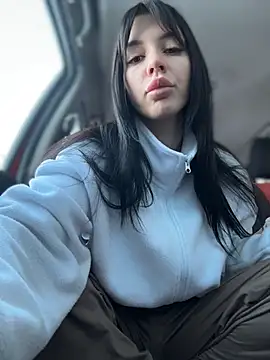 JulliaVegas online show from February 27, 1:49 am