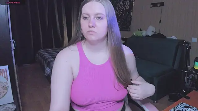 Snapshot of Alice_Dreamgirl_ chatting on September 21, 9:08 am Alice Dreamgirl  online show from September 21, 9:08 am