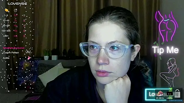 Alicia redfollow online show from October 24, 5:03 am