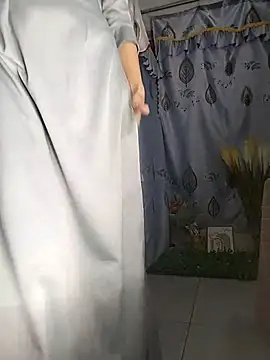 Lucy limon online show from September 18, 10:30 pm