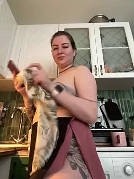 MayaMystic online show from February 19, 1:21 pm