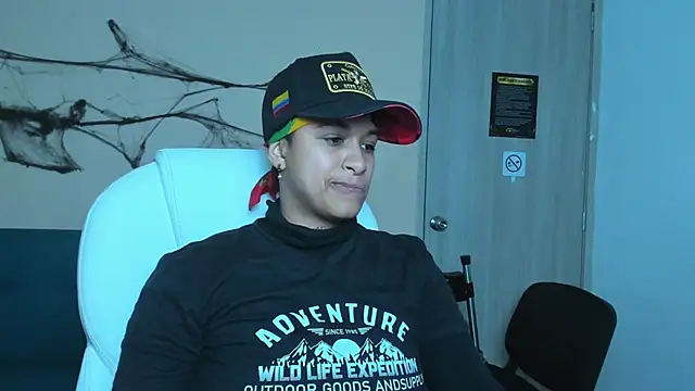 Dominick jones online show from October 18, 5:32 am