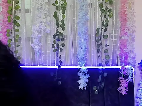 CintiaWalker online show from November 5, 12:32 pm